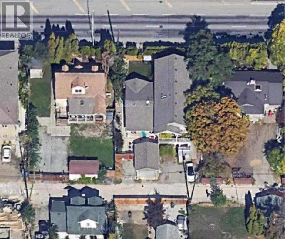 Kelowna, BC V1Y7E3,1077 Clement AVE #2