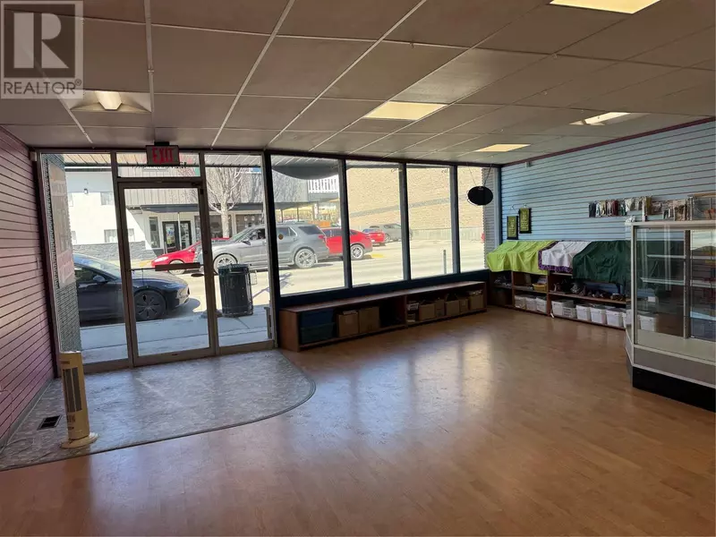 1221 CANYON Street, Creston, BC V0B1G0