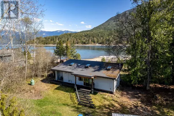 Balfour, BC V0G1C0,8902 Beach Street