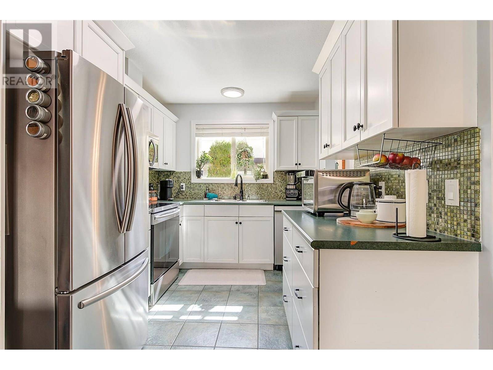 Kelowna, BC V1X2G6,315 Primrose RD #205