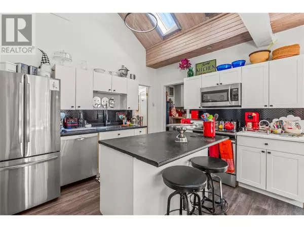 Vernon, BC V1T2P1,3408 33rd Avenue