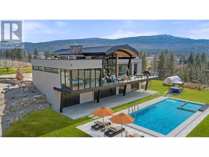 4275 Todd Road, Kelowna, BC V1W4B8