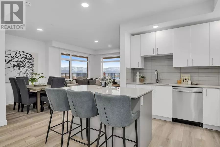 1111 Frost RD #215, Kelowna, BC V1W0G8
