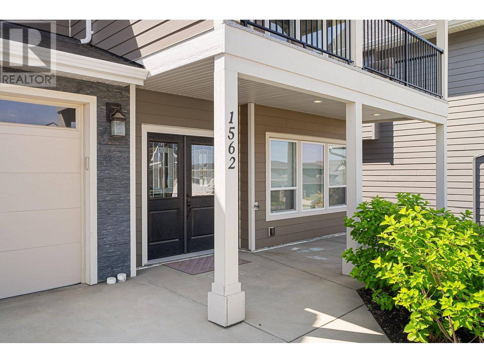 Kamloops, BC V2E0C4,1562 EMERALD Drive