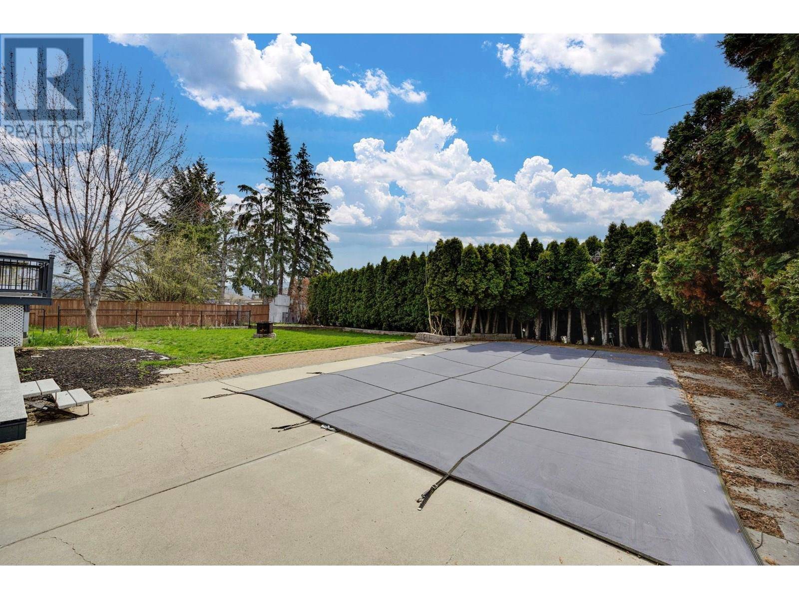 West Kelowna, BC V1Z1Z4,2545 Crestview Road