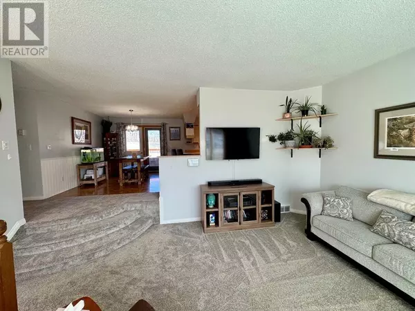 Dawson Creek, BC V1G4L8,1708 CEDARWOOD Court