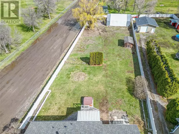 Kamloops, BC V2C4X8,5764 TODD HILL Crescent