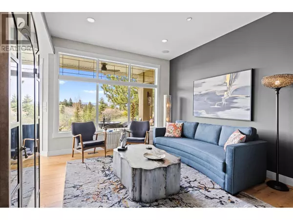 3888 Gallaghers Pinnacle WAY #17, Kelowna, BC V1W3Z8