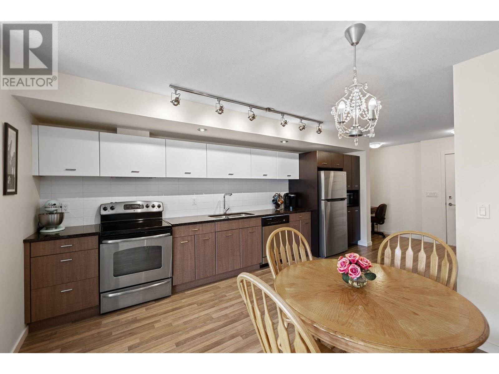 Kelowna, BC V1V2T9,547 Yates RD #406