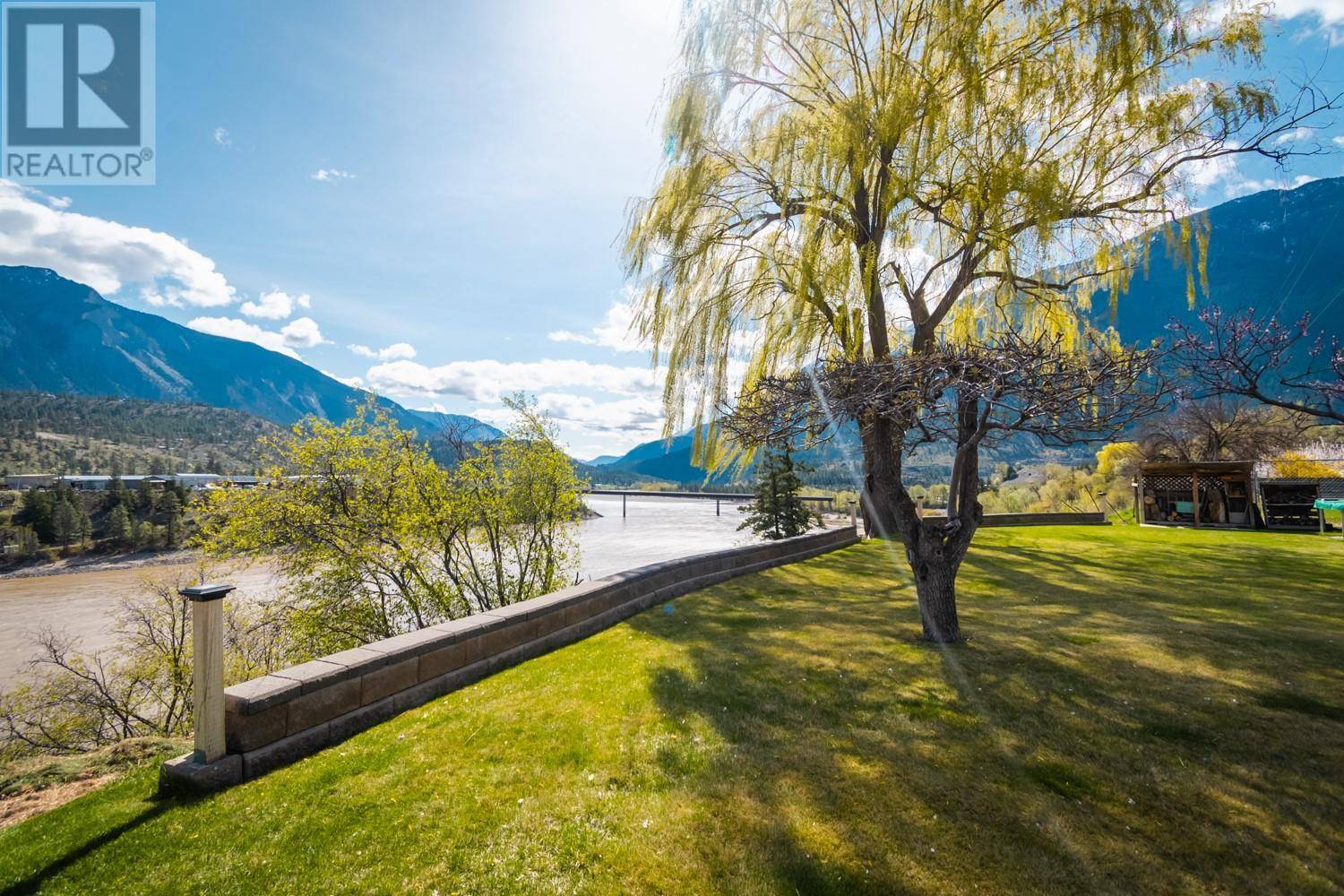 Lillooet, BC V0K1V0,844 Orchard Drive