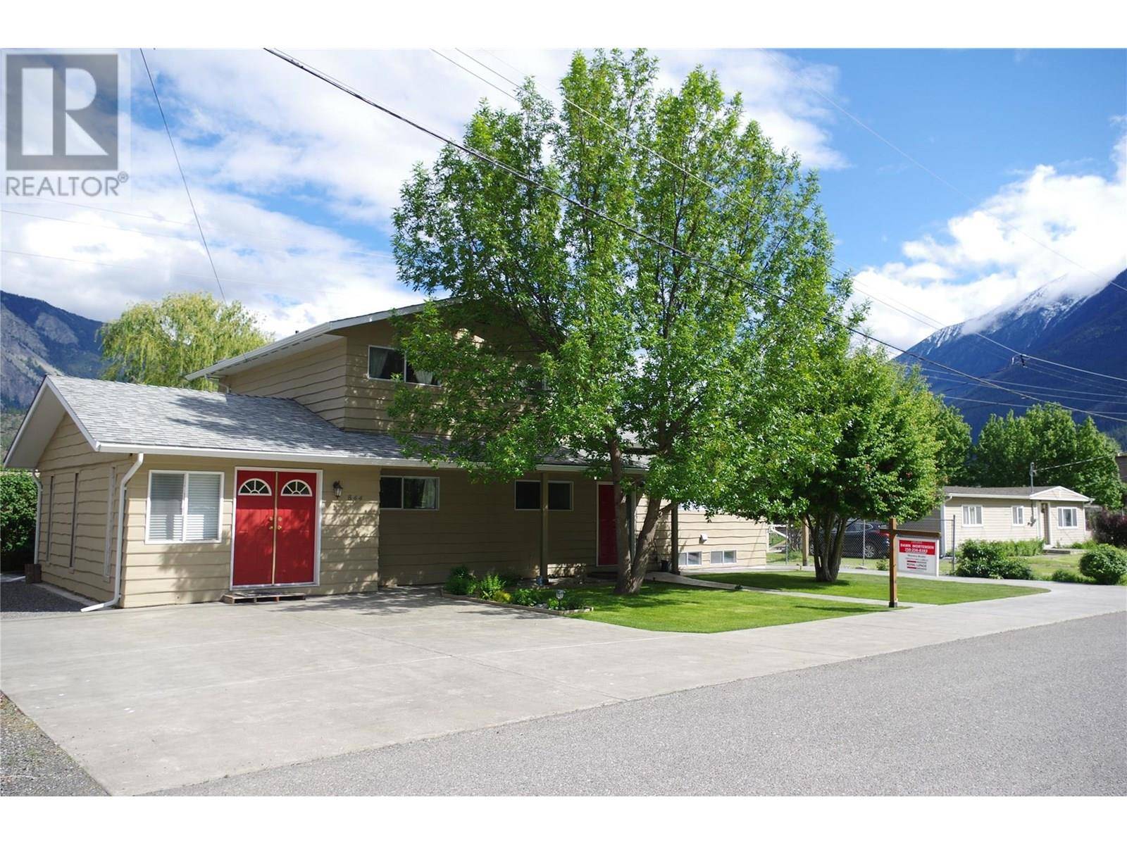 Lillooet, BC V0K1V0,844 Orchard Drive