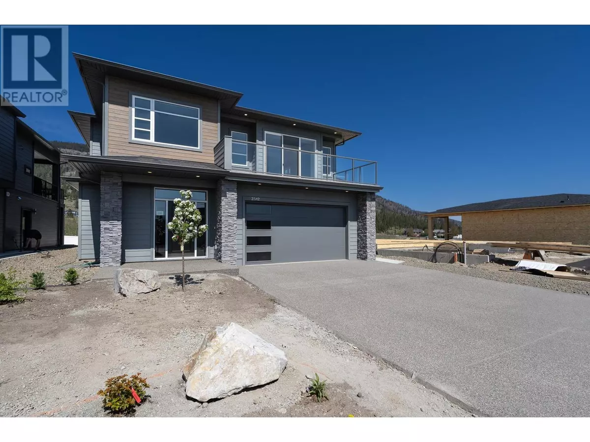 West Kelowna, BC V4T0E3,2542 Pinnacle Ridge Drive