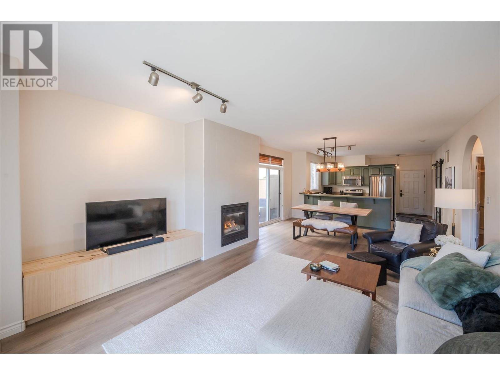 Penticton, BC V2A9A7,1065 CHURCHILL AVE #102
