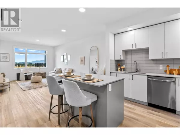 1111 Frost RD #303, Kelowna, BC V1W0G8