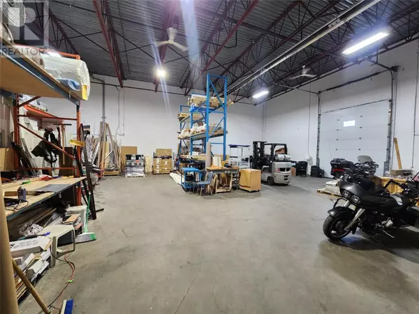 Kelowna, BC V1X4J7,2714 Highway 97 N HWY #112