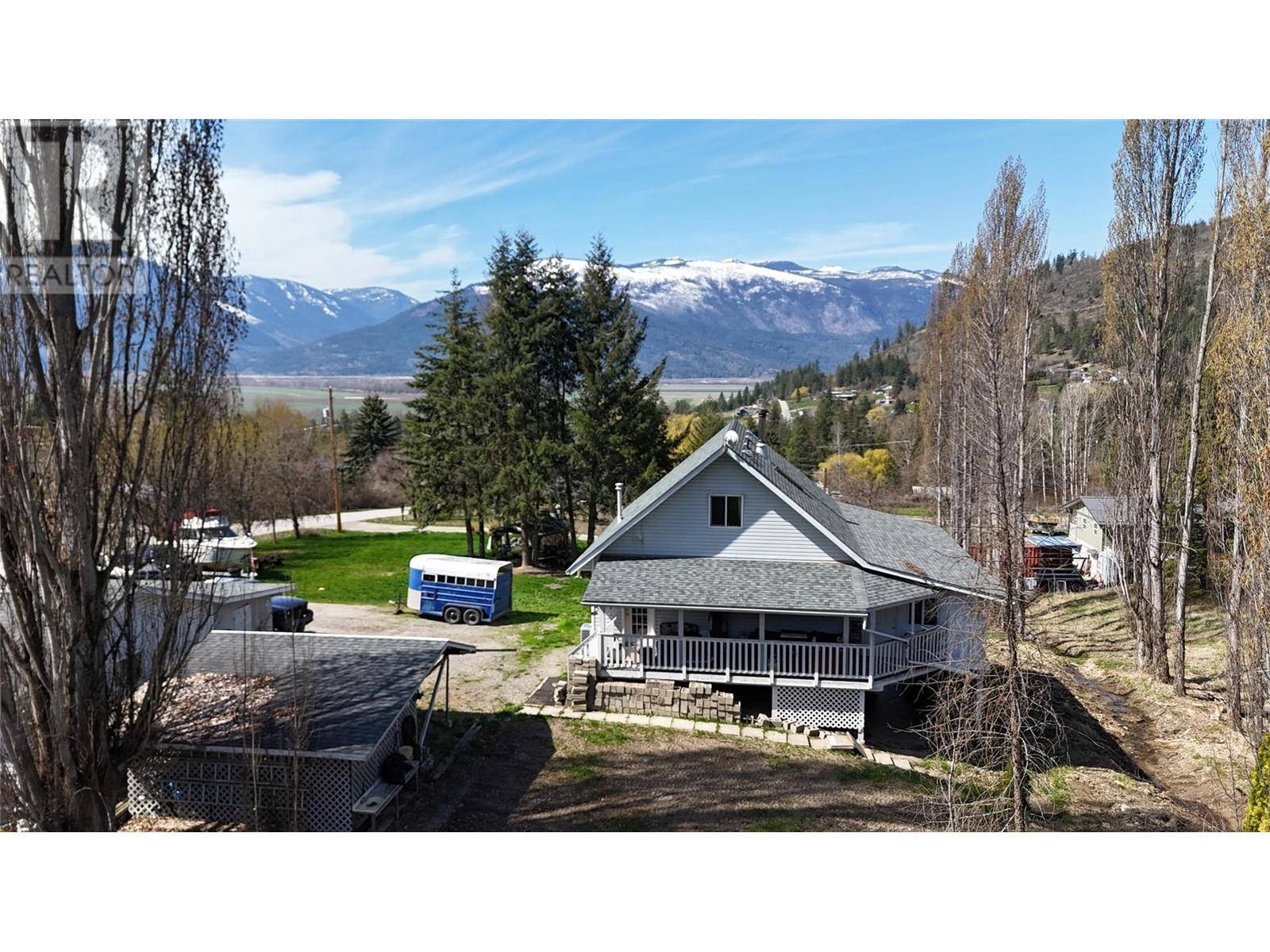 610 WYNNDEL Road, Wynndel, BC V0B2N1