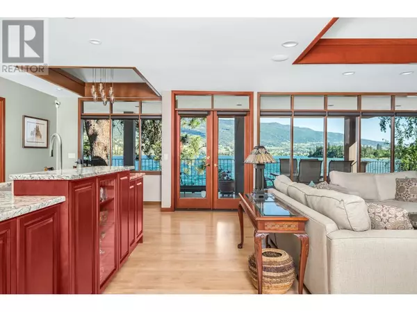 Lake Country, BC V4V2K3,17211 Thomson RD #6