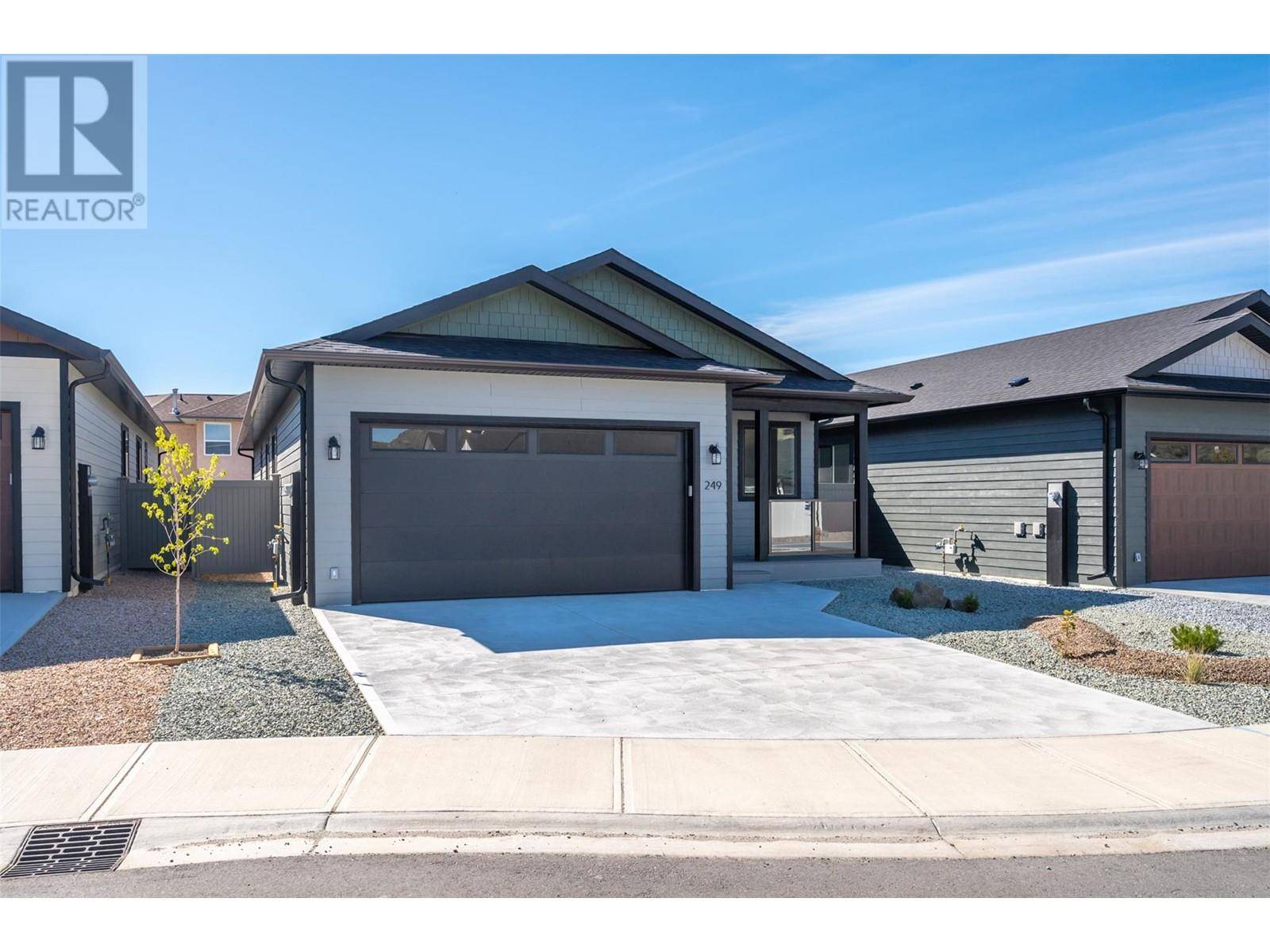 Oliver, BC V0H1T3,249 BENTGRASS Avenue