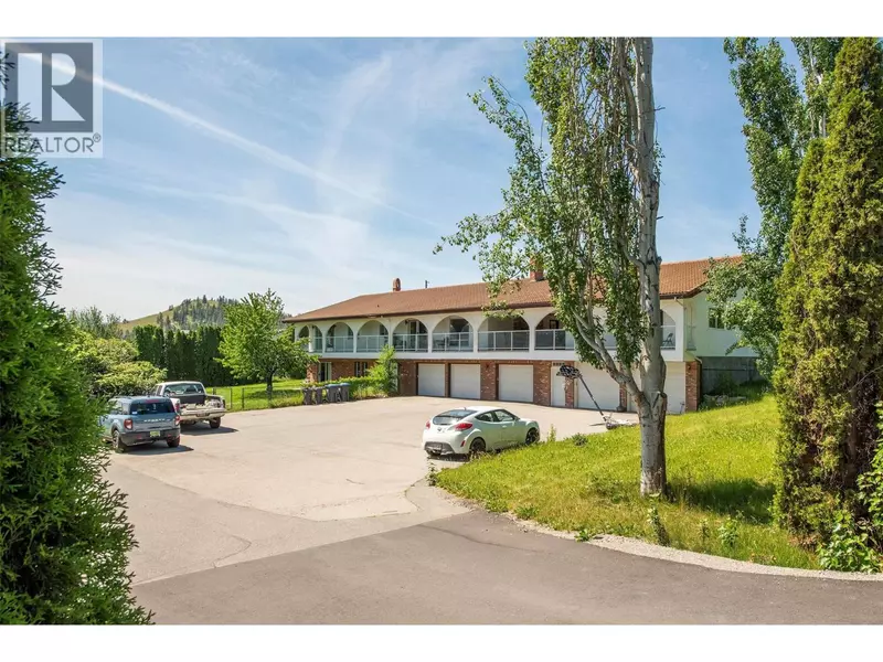 215 Arab Road, Kelowna, BC V1V2G8