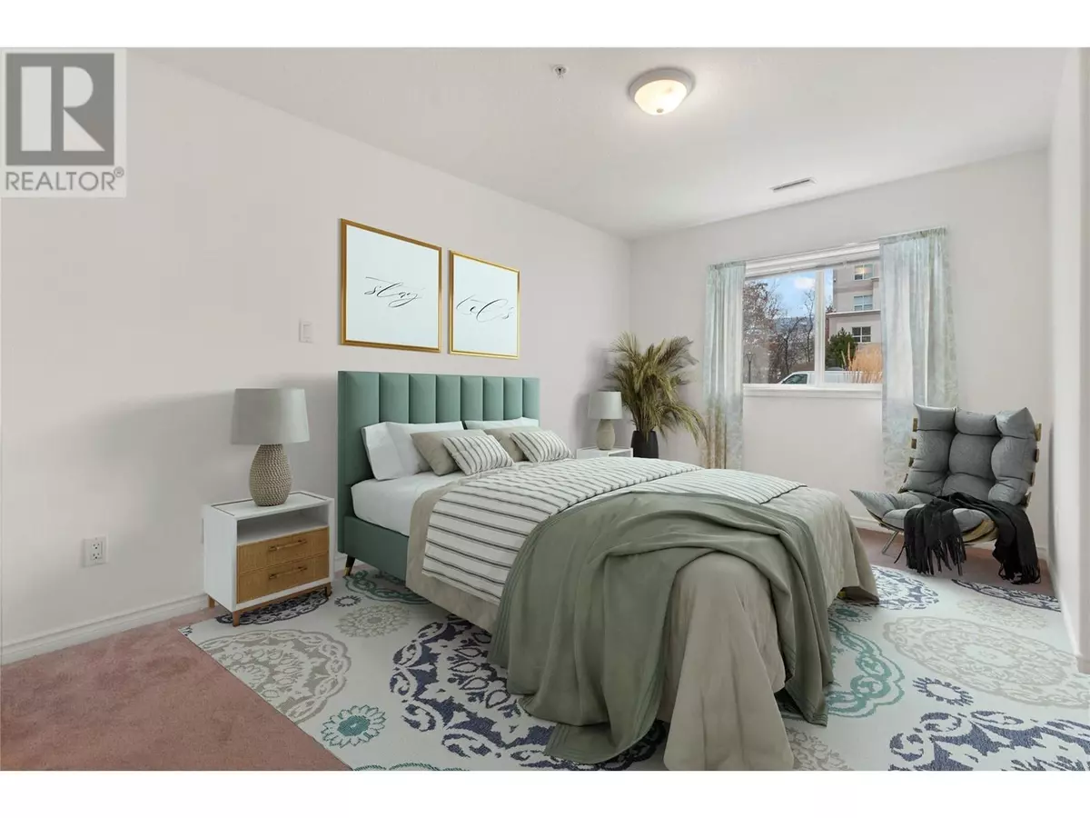 Penticton, BC V2A3E5,2255 Atkinson ST #104