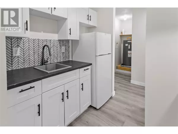 Merritt, BC V1K1A6,1703 Menzies ST #217