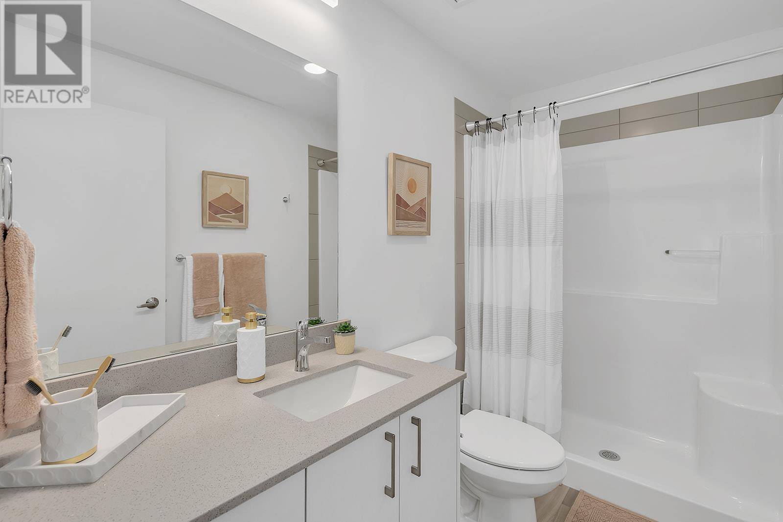Kelowna, BC V1W0G8,1111 Frost RD #111