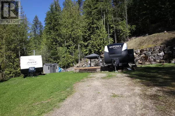 Nakusp, BC V0G1R1,483 Bayview Road