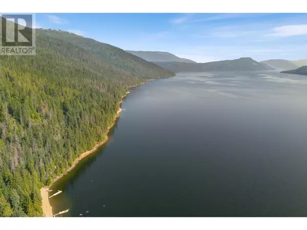 Tappen, BC V0E2X0,0 Sunnybrae Canoe Point Road