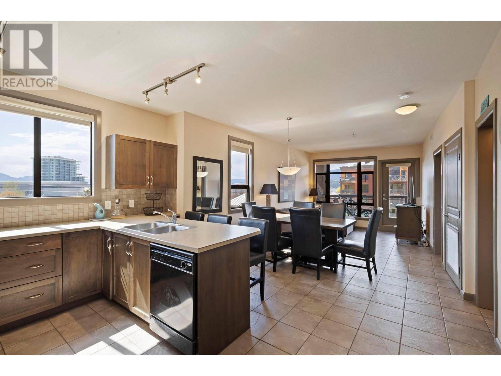 Kelowna, BC V1W3G7,654 Cook RD #543