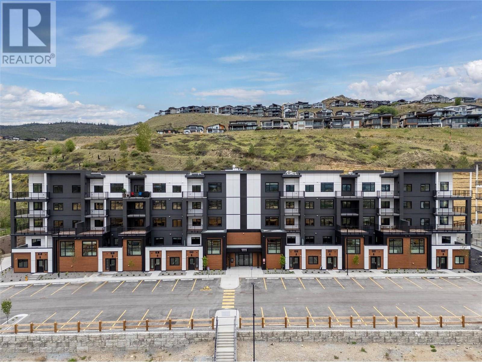 1111 Frost RD #105, Kelowna, BC V1W0G8