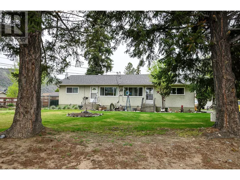 638/640 Reemon Drive, Kamloops, BC V2B6T1