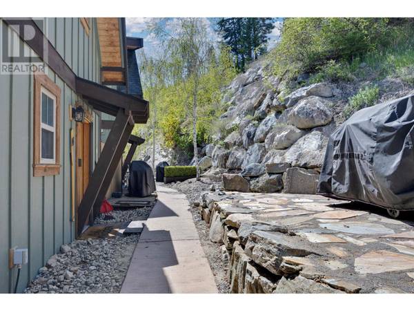 West Kelowna, BC V1Z3W8,4215 Westside RD #14