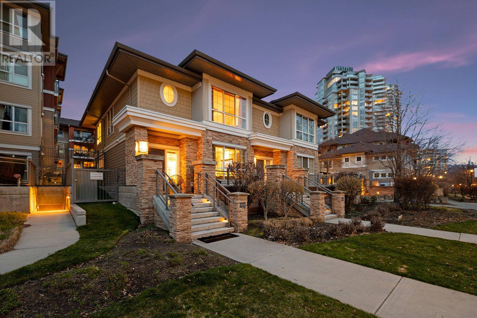 Kelowna, BC V1Y9Z5,1123 Sunset Drive