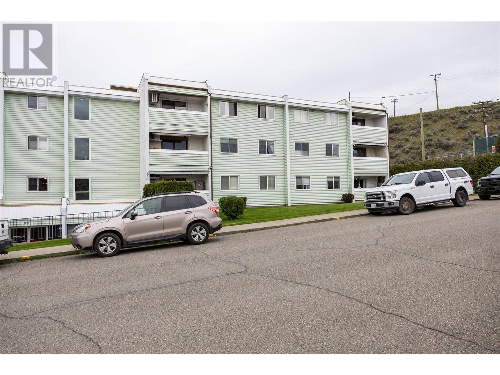 Kamloops, BC V2C6A2,1085 12th AVE #107