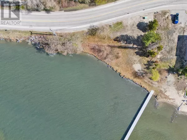 Penticton, BC V2A8W4,4507 LAKESIDE Road