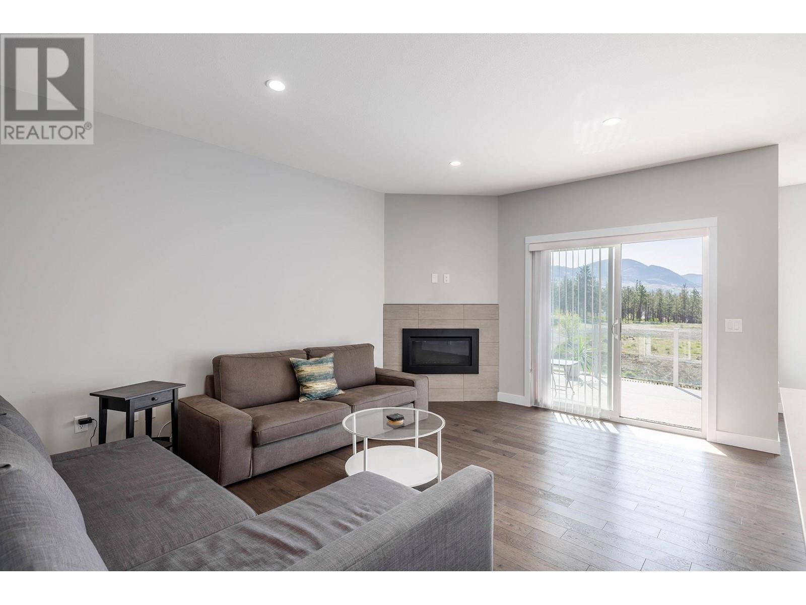 Kelowna, BC V1V0A4,3075 Vint RD #116
