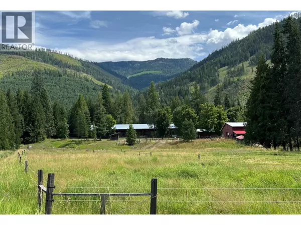 Fruitvale, BC V0G1L1,3371 Highway 3B