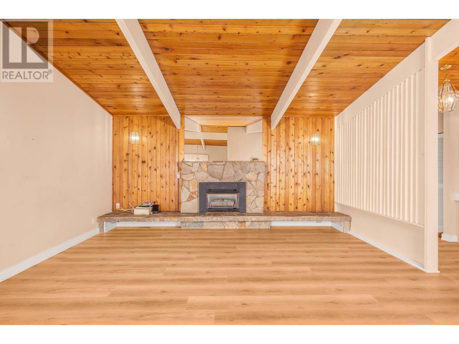 Vernon, BC V1H1B9,7007 Appaloosa Way