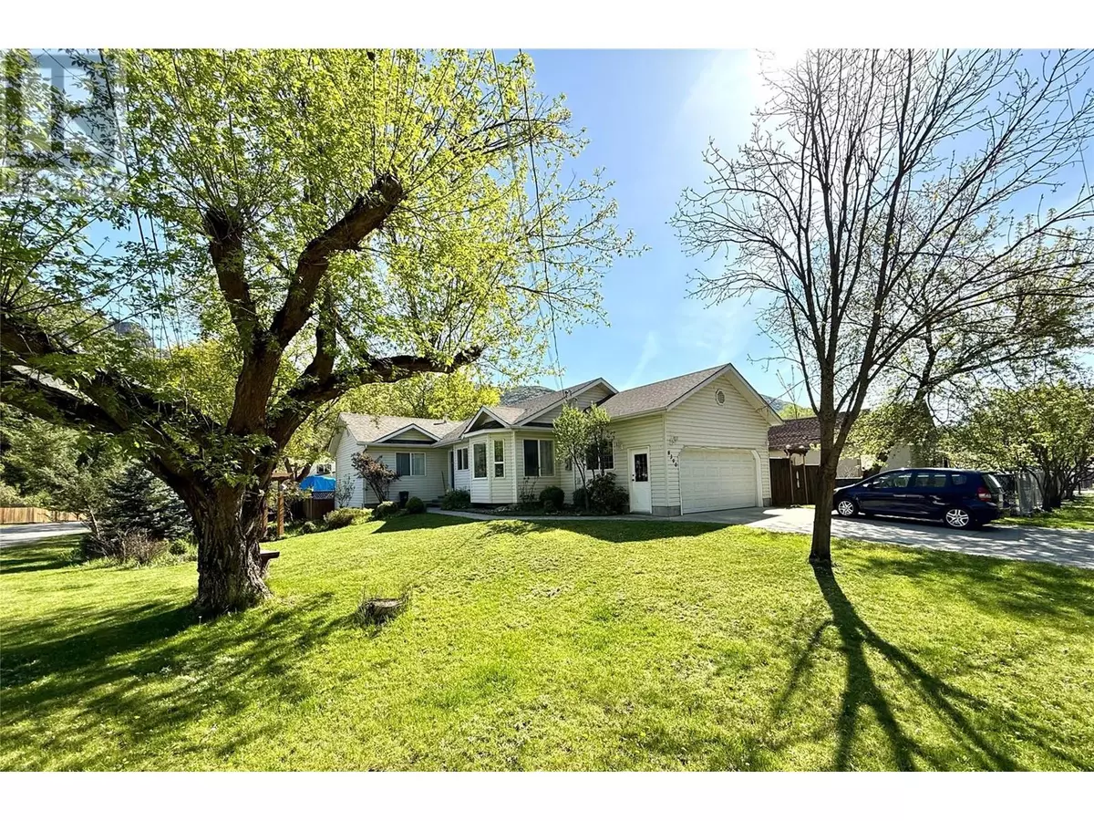 Grand Forks, BC V0H1H0,8390 RIVERSIDE Drive