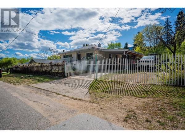 3404 4th Avenue, Castlegar, BC V1N2T3