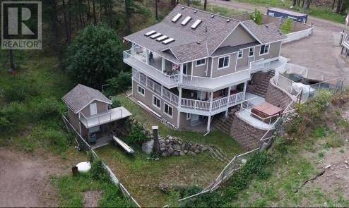 674 Muir Road, Kelowna, BC V1Z3W2