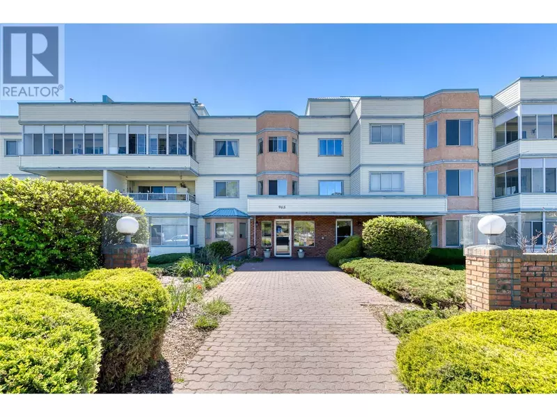 965 King ST #207, Penticton, BC V2A8J4