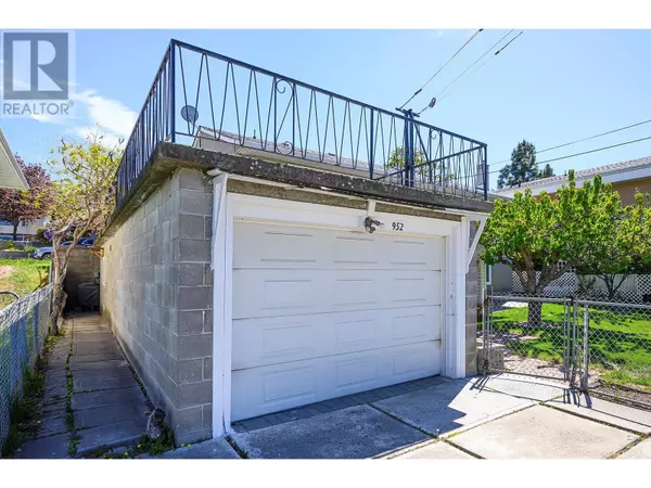 Kamloops, BC V2C3H5,952 Fraser Street