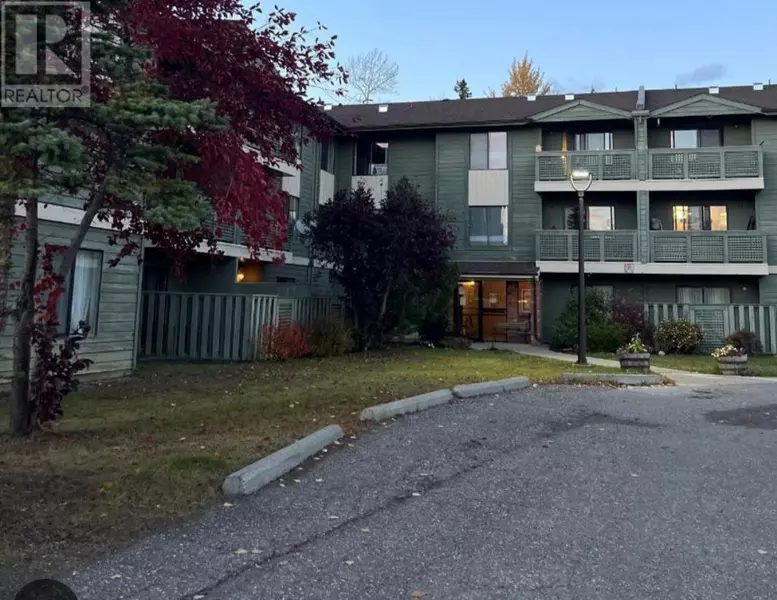 185 CHAMBERLAIN CRES #105, Tumbler Ridge, BC V0C2W0