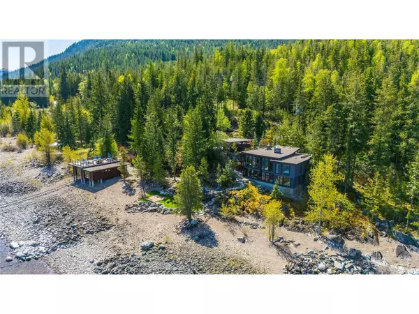 285 KOOTENAY LAKE Road, Procter, BC V1L0B6