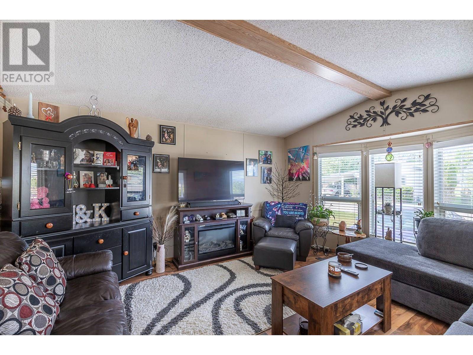 Vernon, BC V1H1X5,2727 Lakeshore RD #13