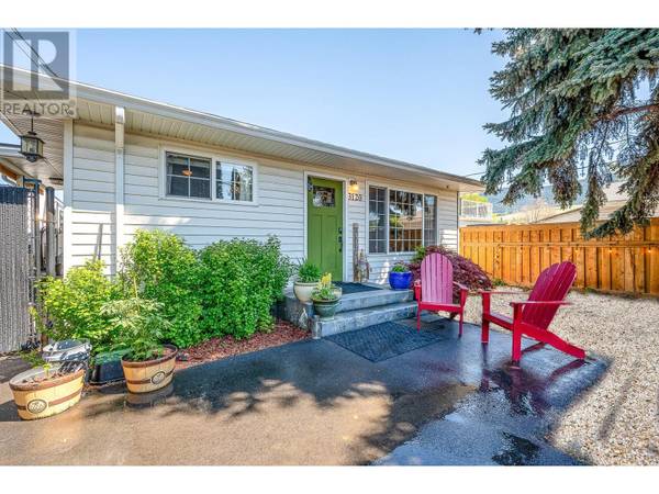 3120 Woodsdale Road, Lake Country, BC V4V2K3
