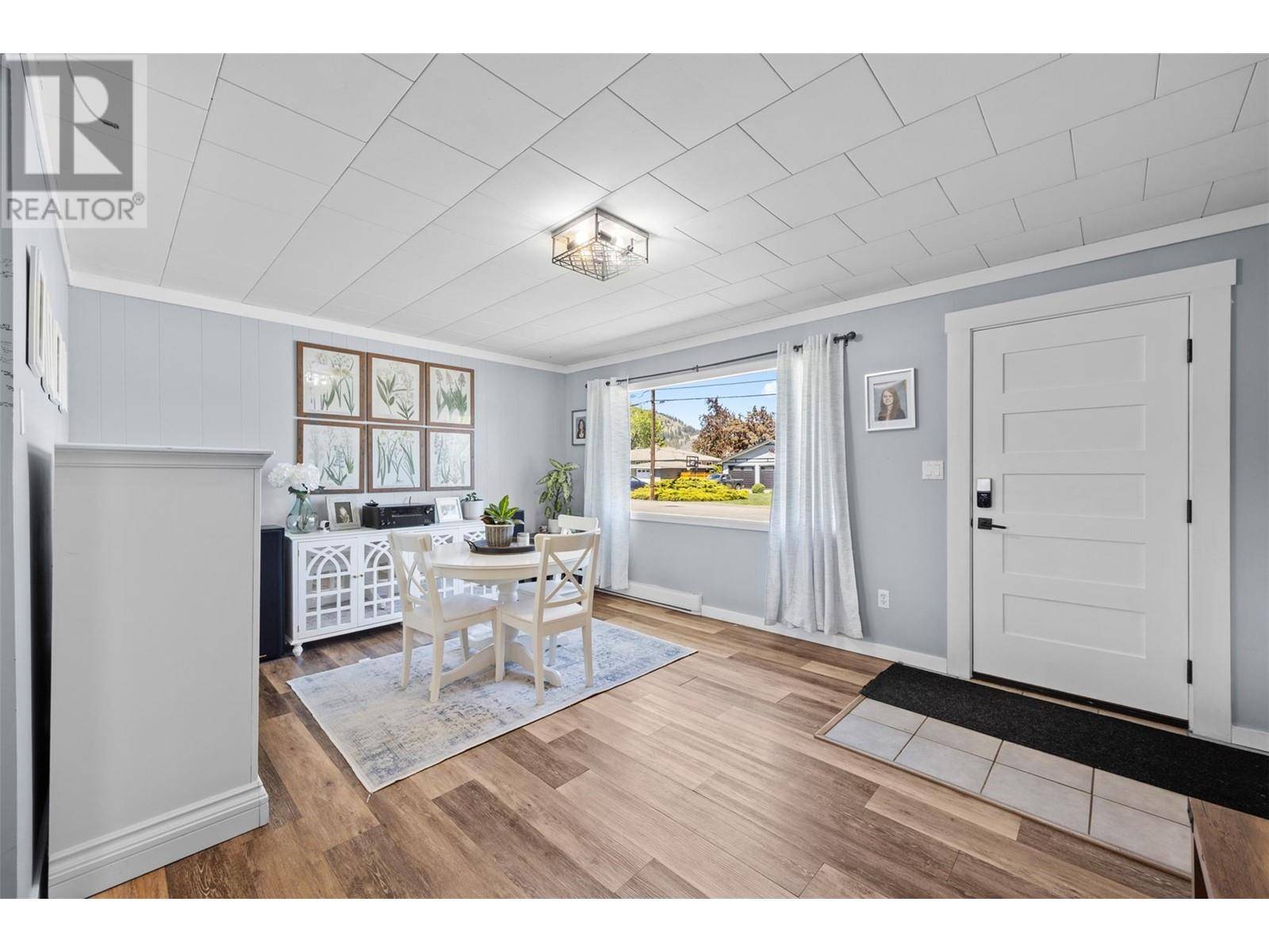 Summerland, BC V0H1Z0,11109 Barclay Street