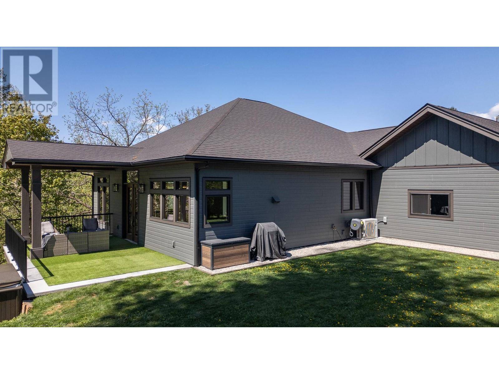 Creston, BC V0B1G3,315 Canyon Street