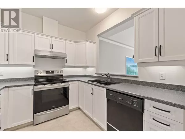 Kelowna, BC V1Y9R1,877 KLO RD #313